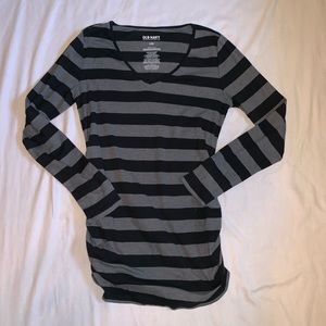 Old Navy Large Maternity Long Sleeve Tee